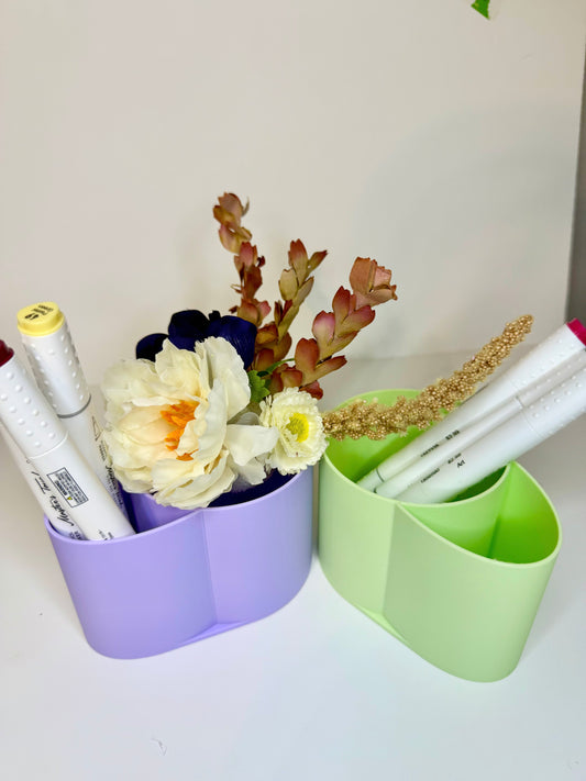 lavander and green Planter/Marker/ makekup brush holder set of 2
